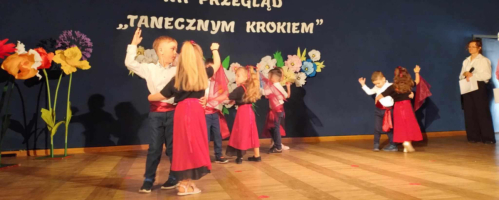 PRZEGLĄD ,,TANECZNYM KROKIEM 2025"