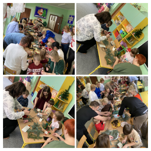 Wspólne wykonanie dzieci z rodzicami stroików świątecznych