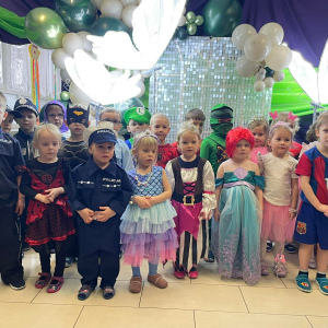 Zdjęcie grupowe dzieci grupy Muchomorki