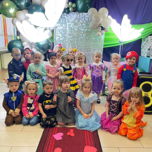 Zdjęcie grupowe dzieci grupy Biedronki