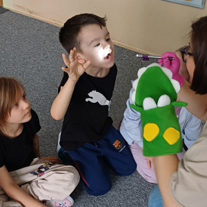 Pani Magda podświetla buzie