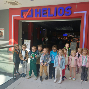 Uśmiechnięte Jagódki meldują się pod kinem Helios!